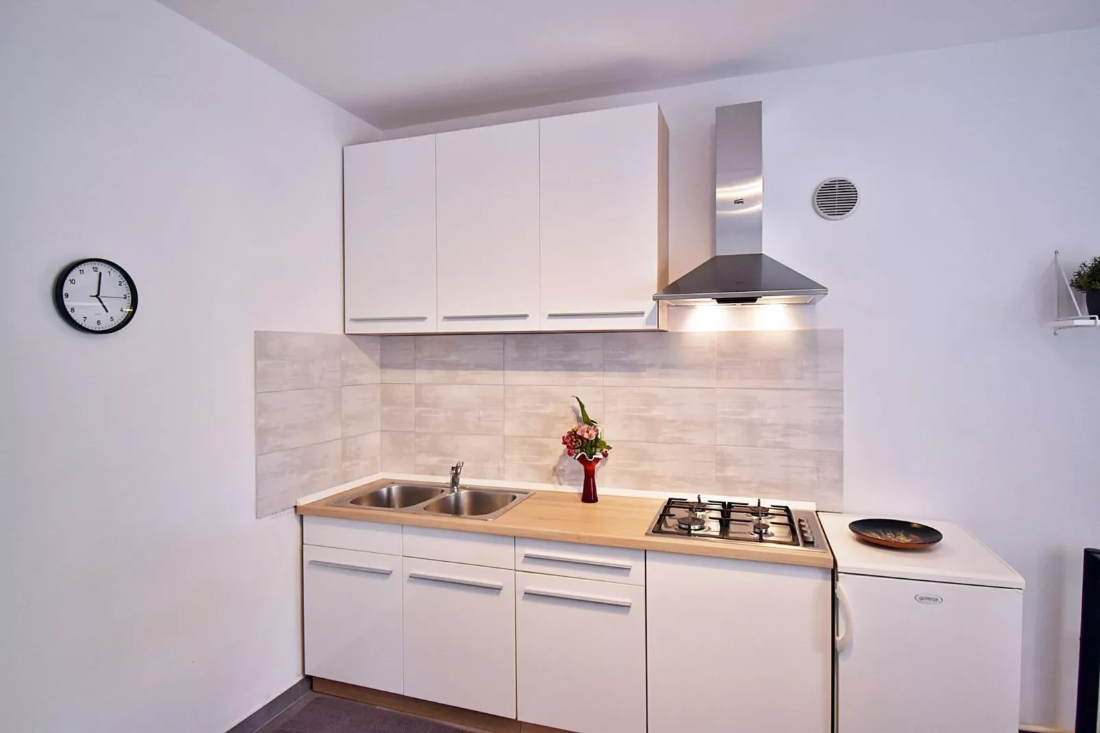 Flower Garden by M&A - Lovely Apartment (A)-Küche