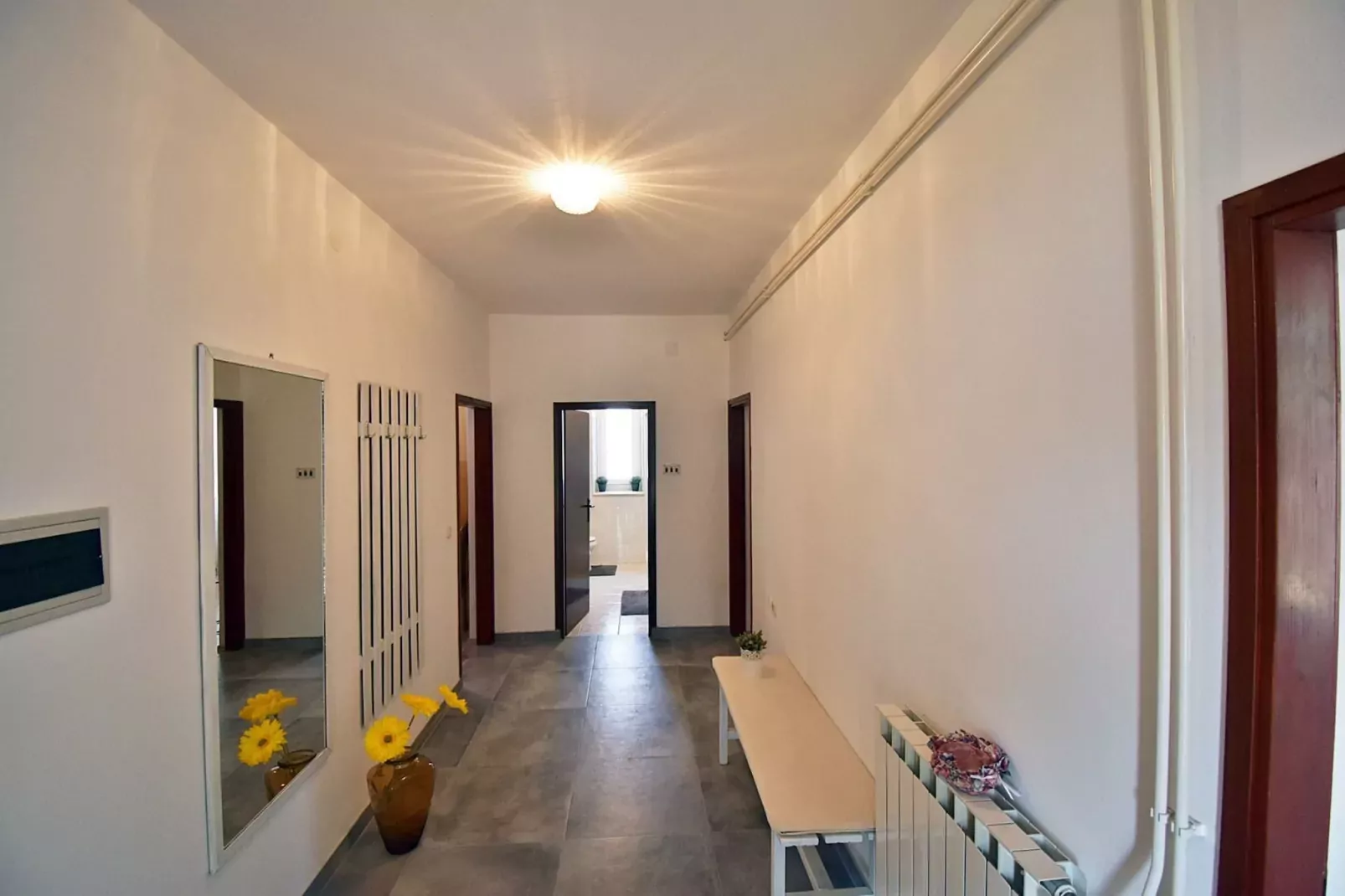 Flower Garden by M&A - Lovely Apartment (A)-Flur