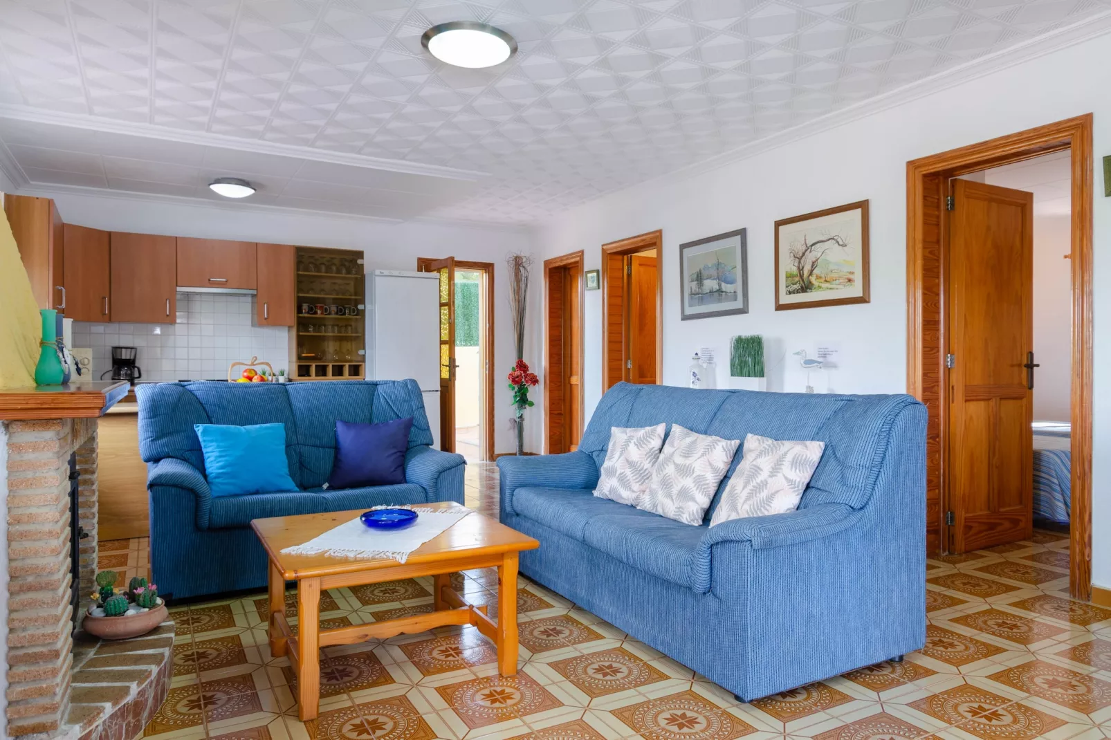 YourHouse Oratge-Living room