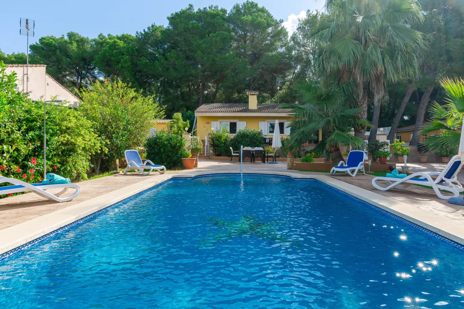 YourHouse Oratge-Pool