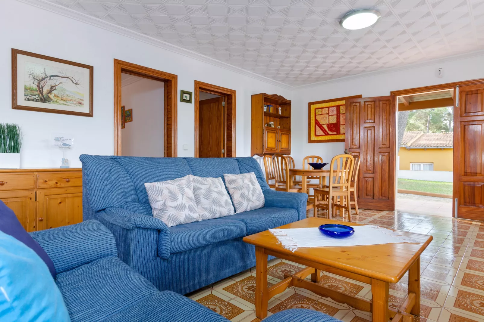 YourHouse Oratge-Living room