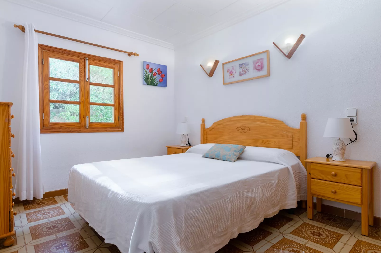 YourHouse Oratge-Bedroom