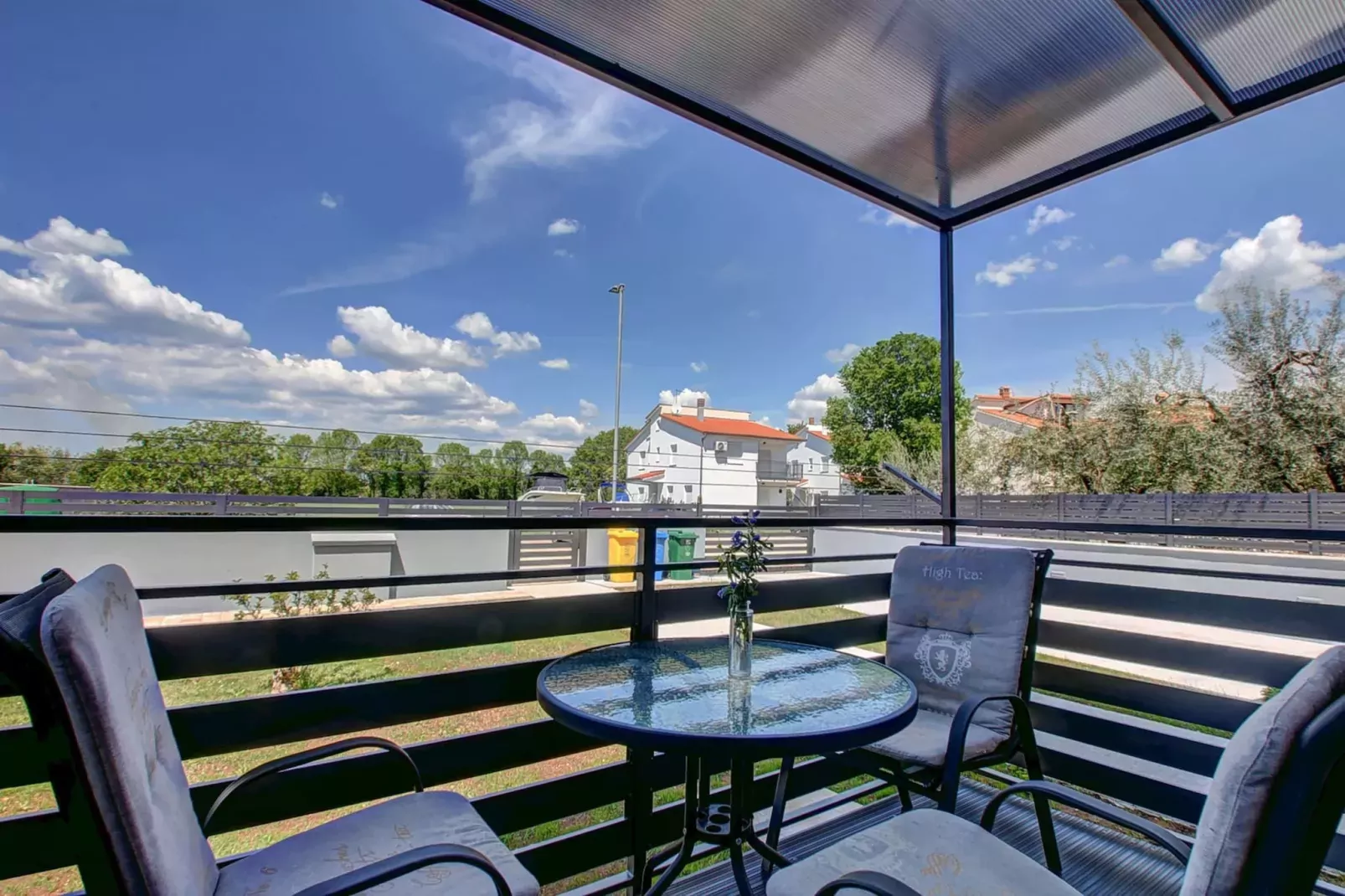 Kajfes A3 - Lovely Studio Apartment with Terrace-Terrace