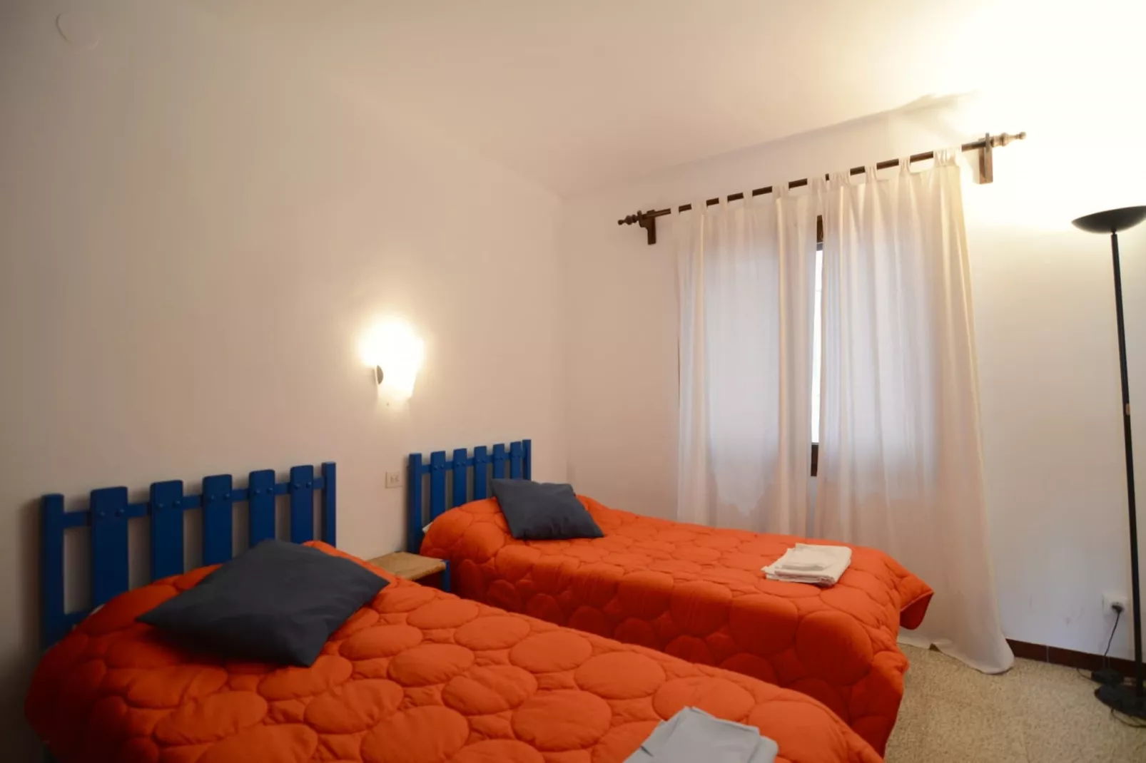 ELS PESCADORS 2.1-Bedroom