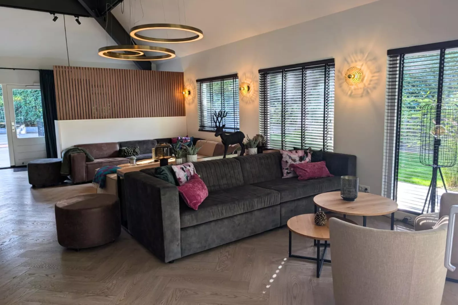 Vakantiepark Latour 7-Living room