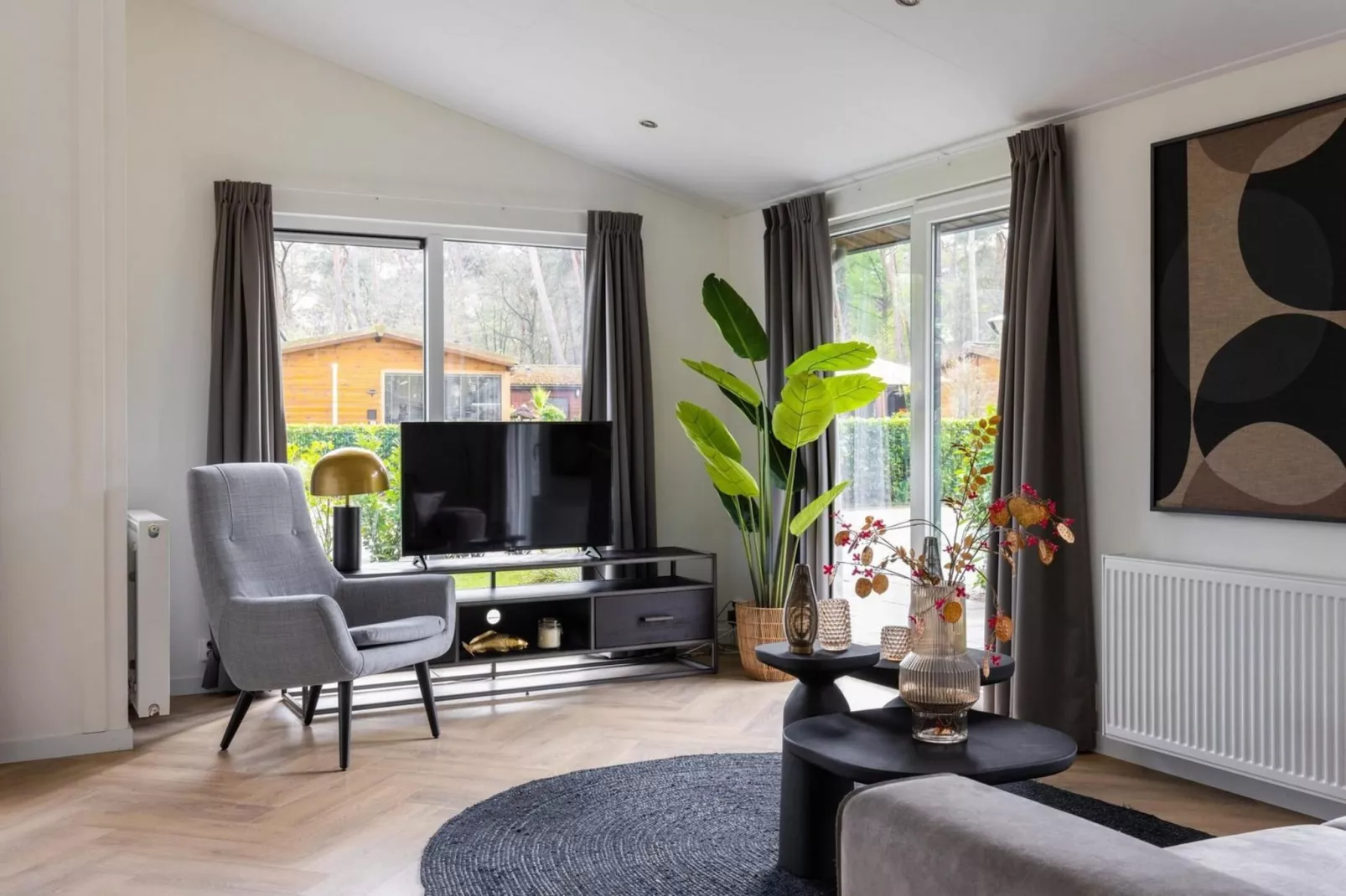 Vakantiepark Latour 8-Living room