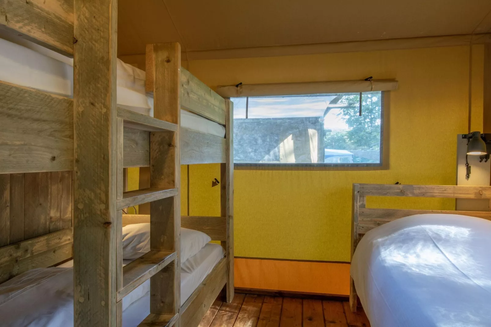 Vakantiepark Klein Vink 21-Bedroom