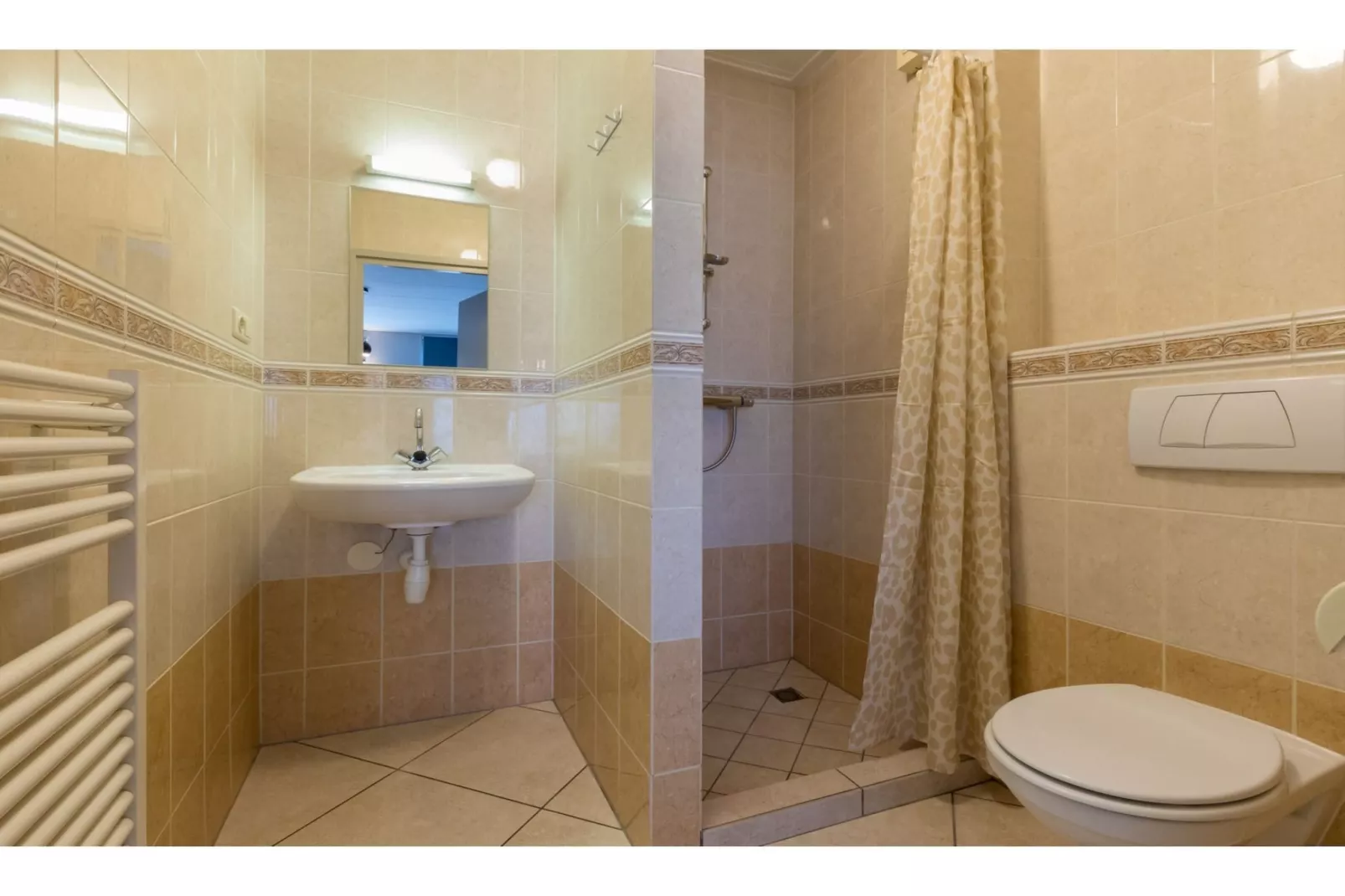 Studio - Kon Emmaweg 6-Bathroom
