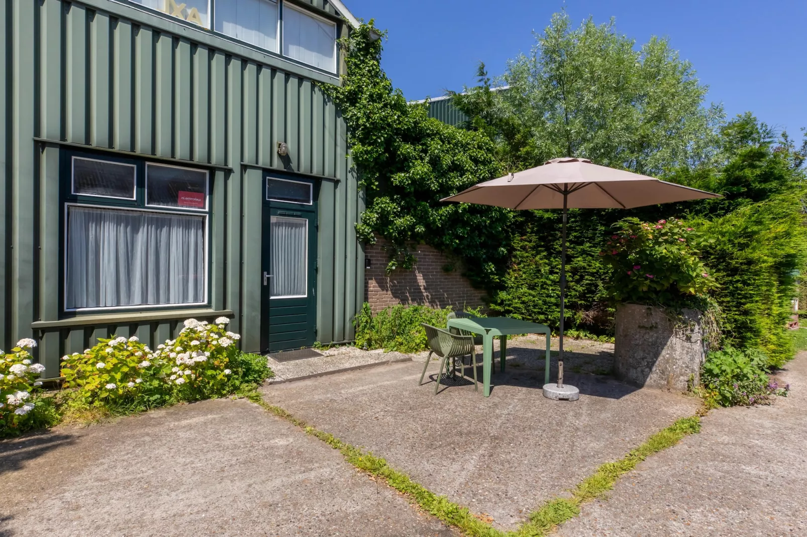 Studio - Kon Emmaweg 6-Terrace balcony