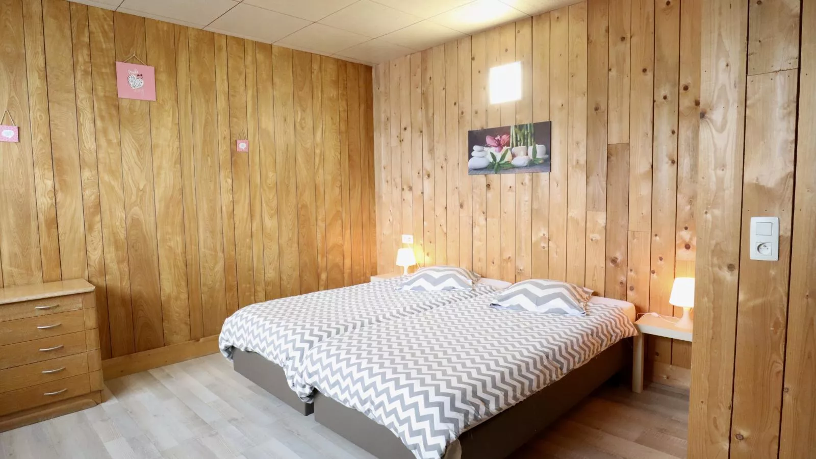 Halinsart-Bedroom
