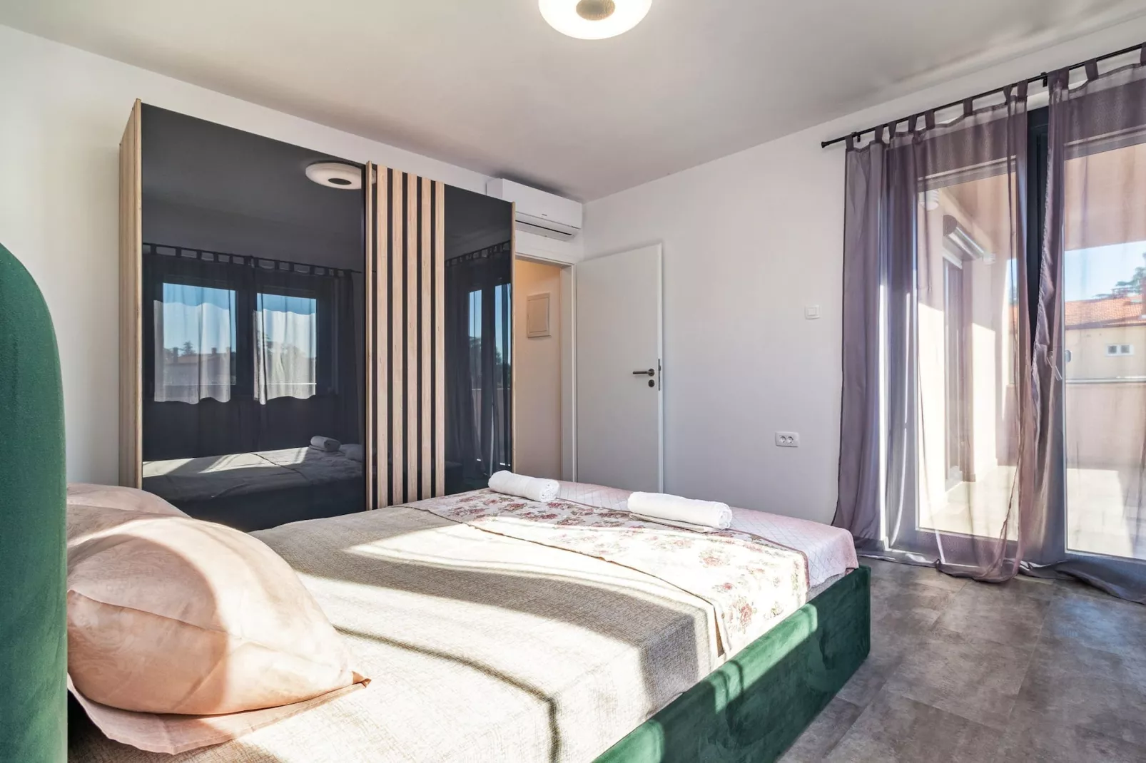 Beautiful Villa Philippo with Pool (publish)-Bedroom