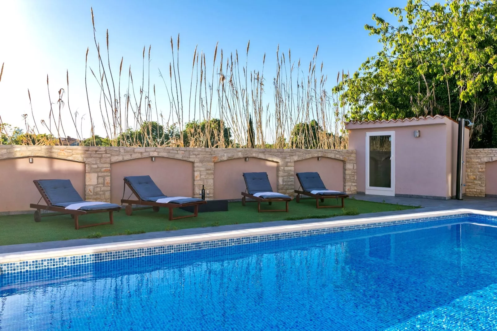 Beautiful Villa Nika with Pool-Pool