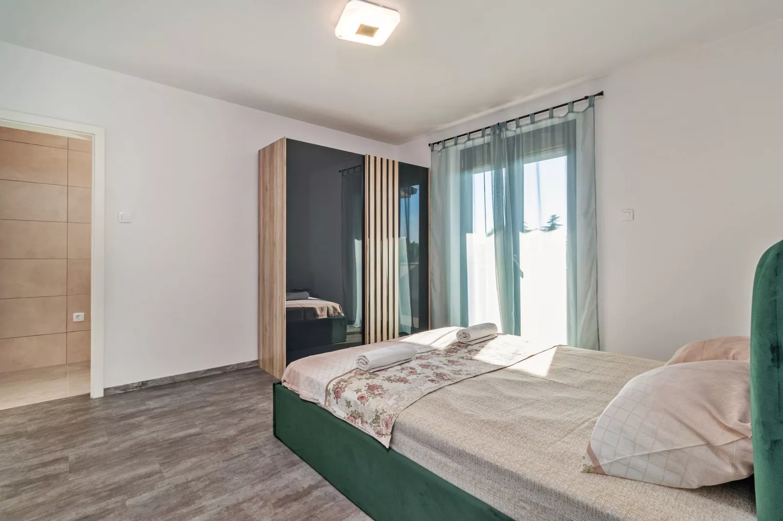 Beautiful Villa Nika with Pool-Bedroom