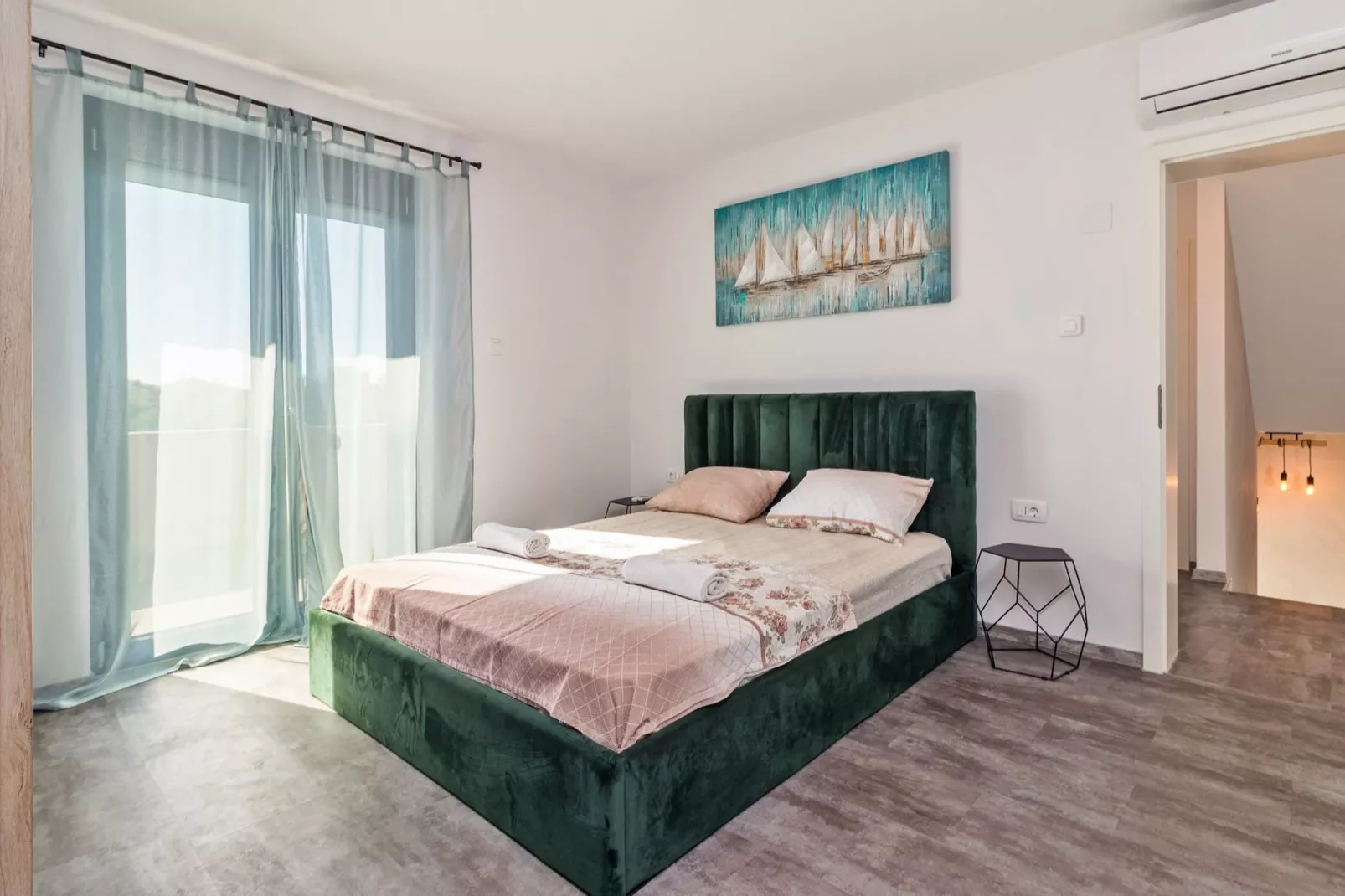Beautiful Villa Nika with Pool-Bedroom