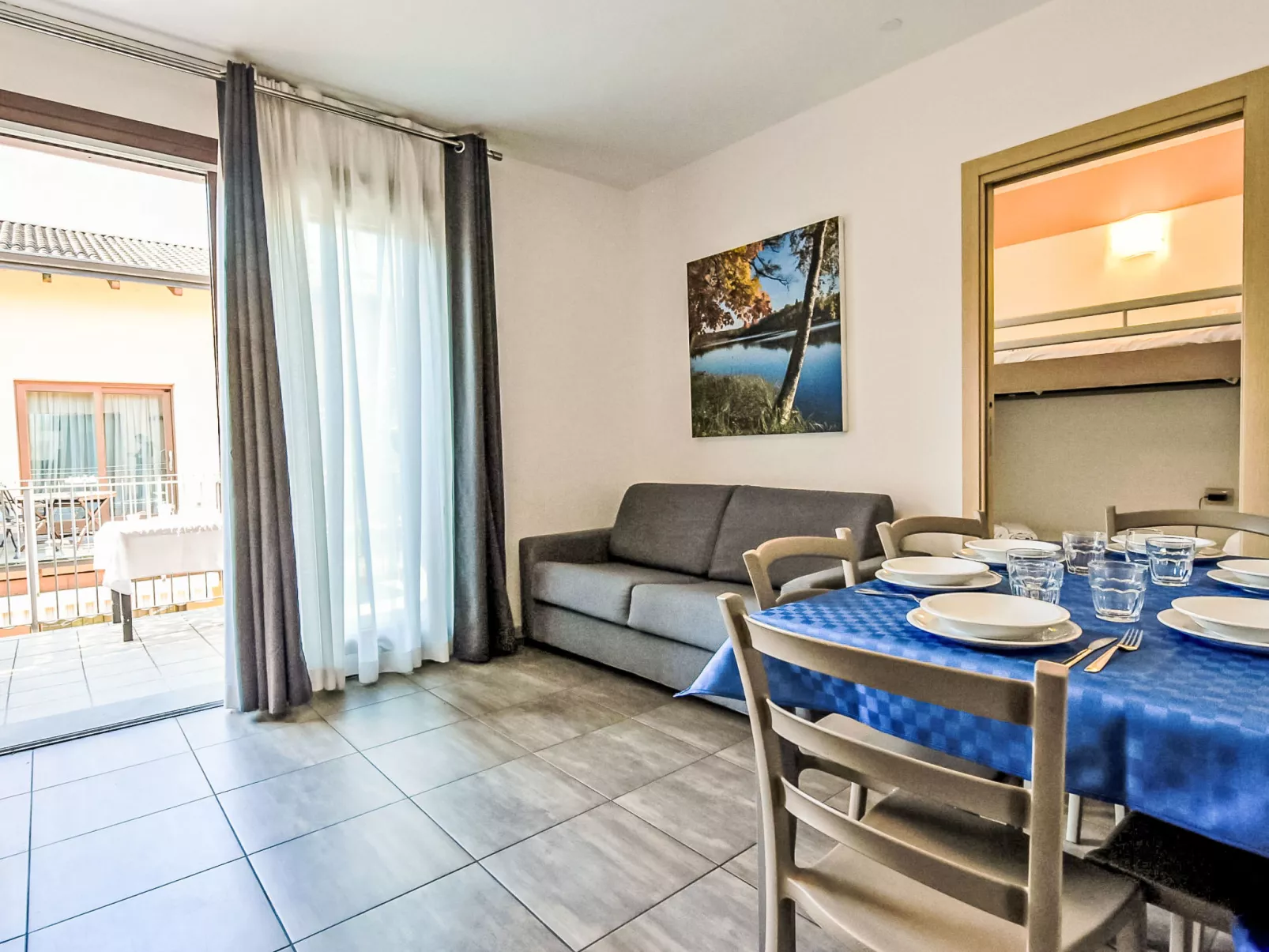 Endine Pool Apartment-Inside