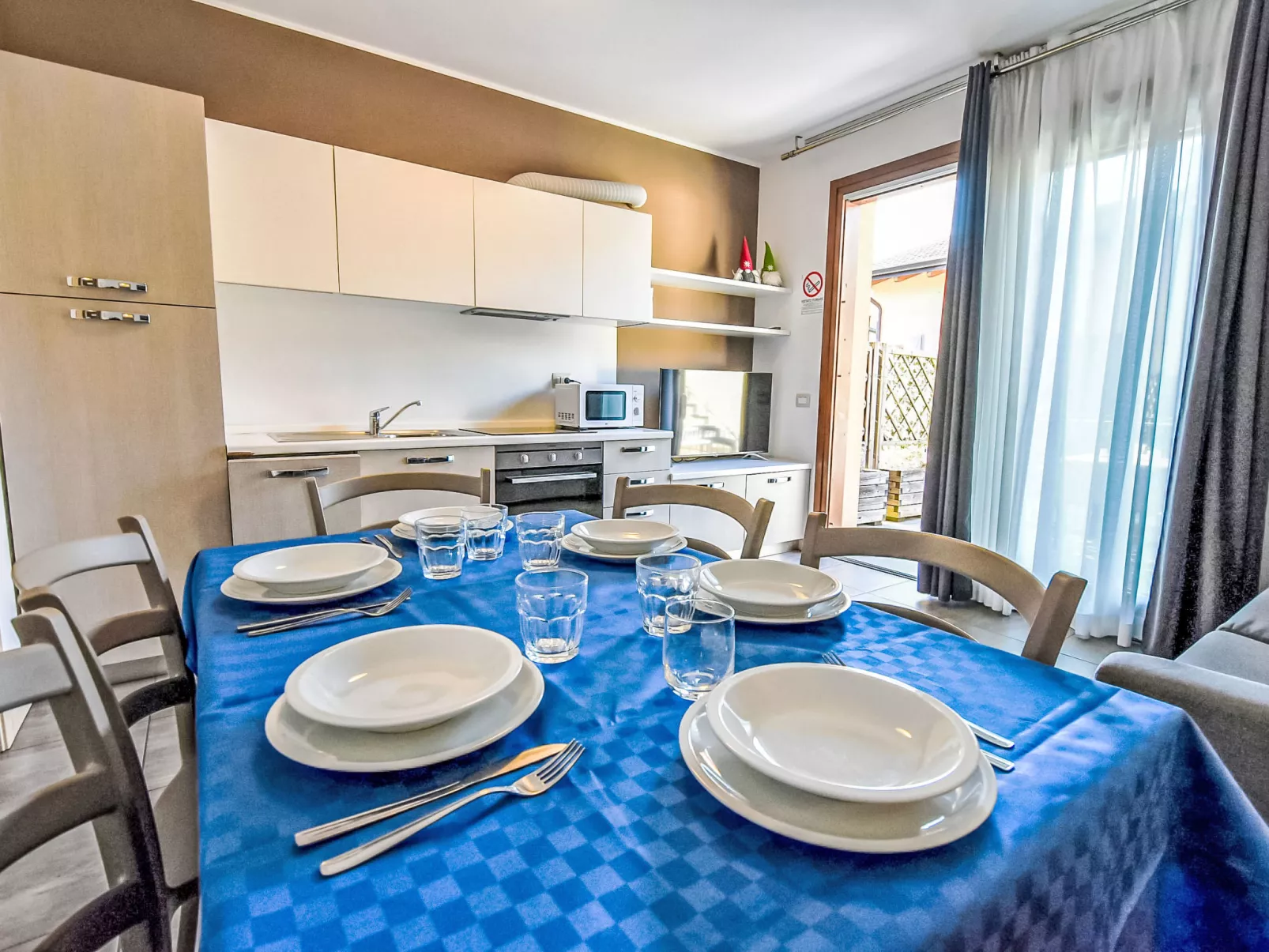Endine Pool Apartment-Inside