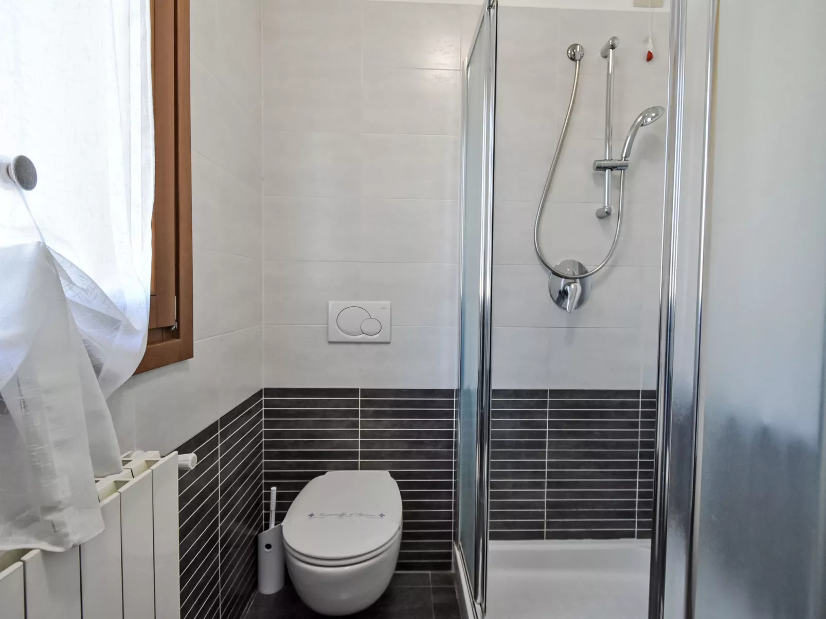 Endine Pool Apartment-Inside
