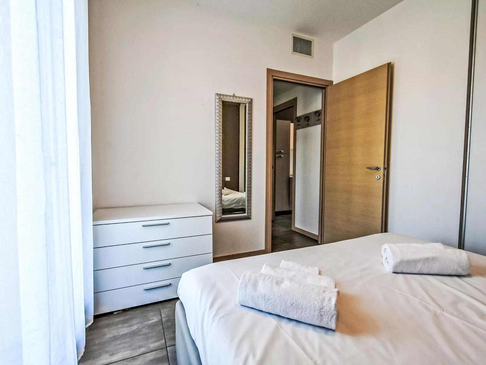 Endine Pool Apartment-Inside