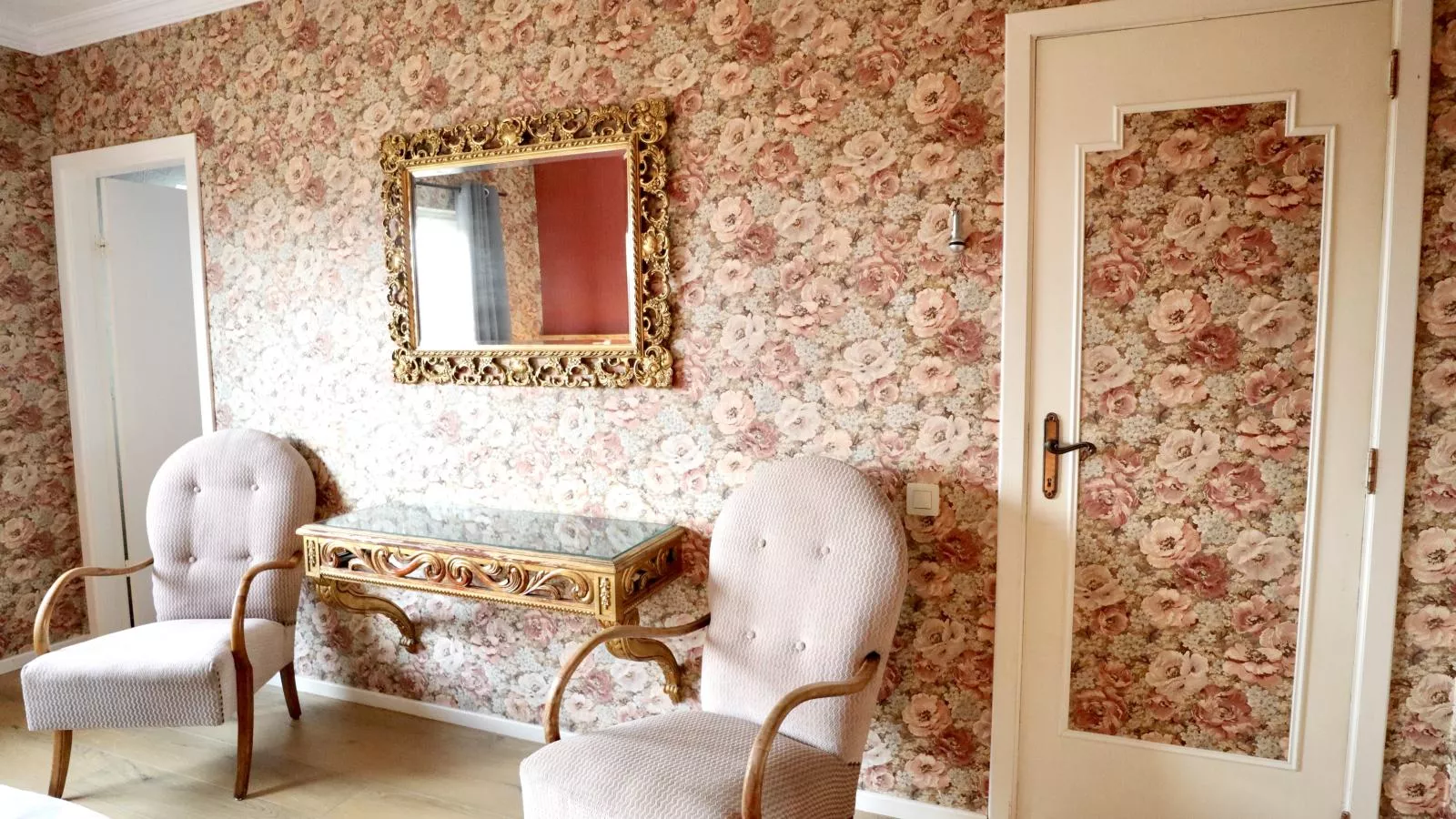Halinsart-Bedroom