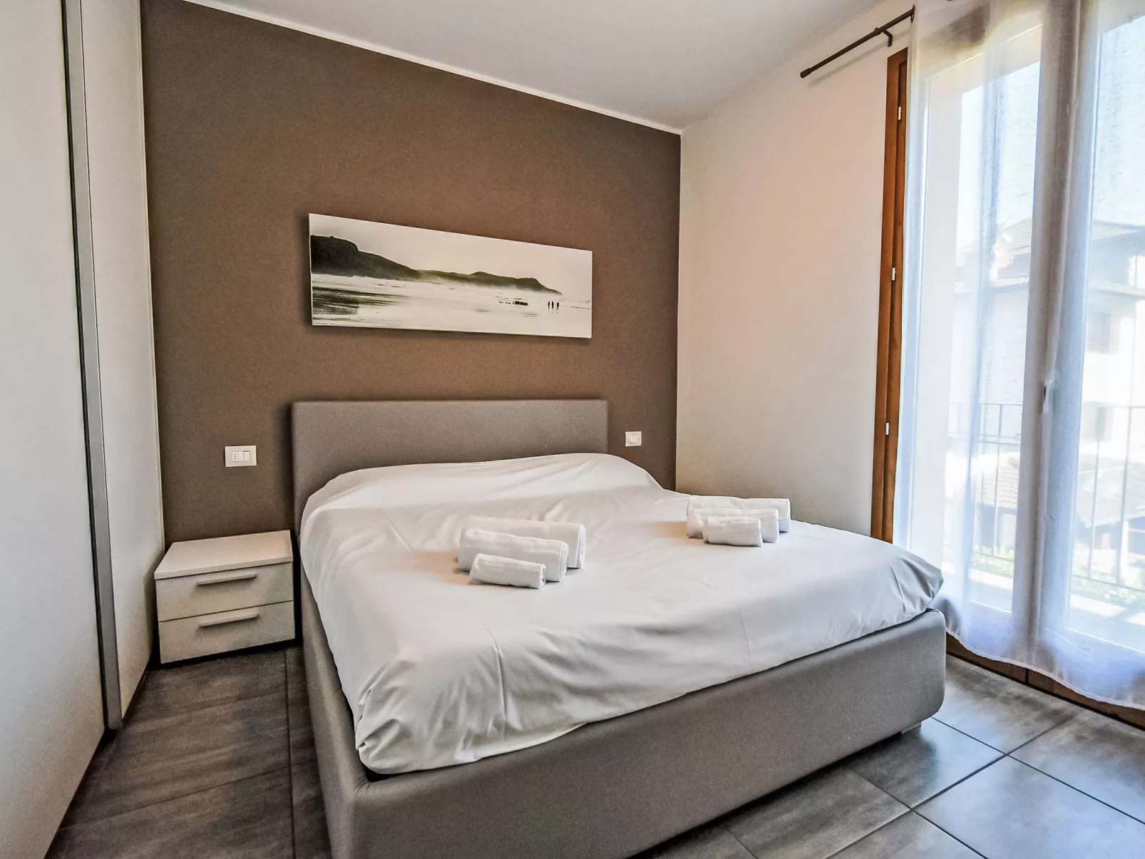 Endine Pool Apartment-Inside
