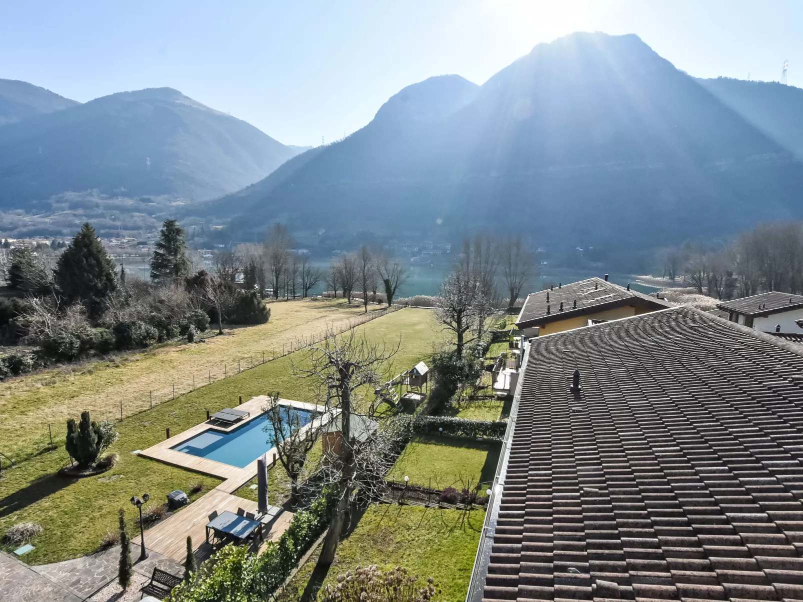 Endine Pool Apartment-Outside