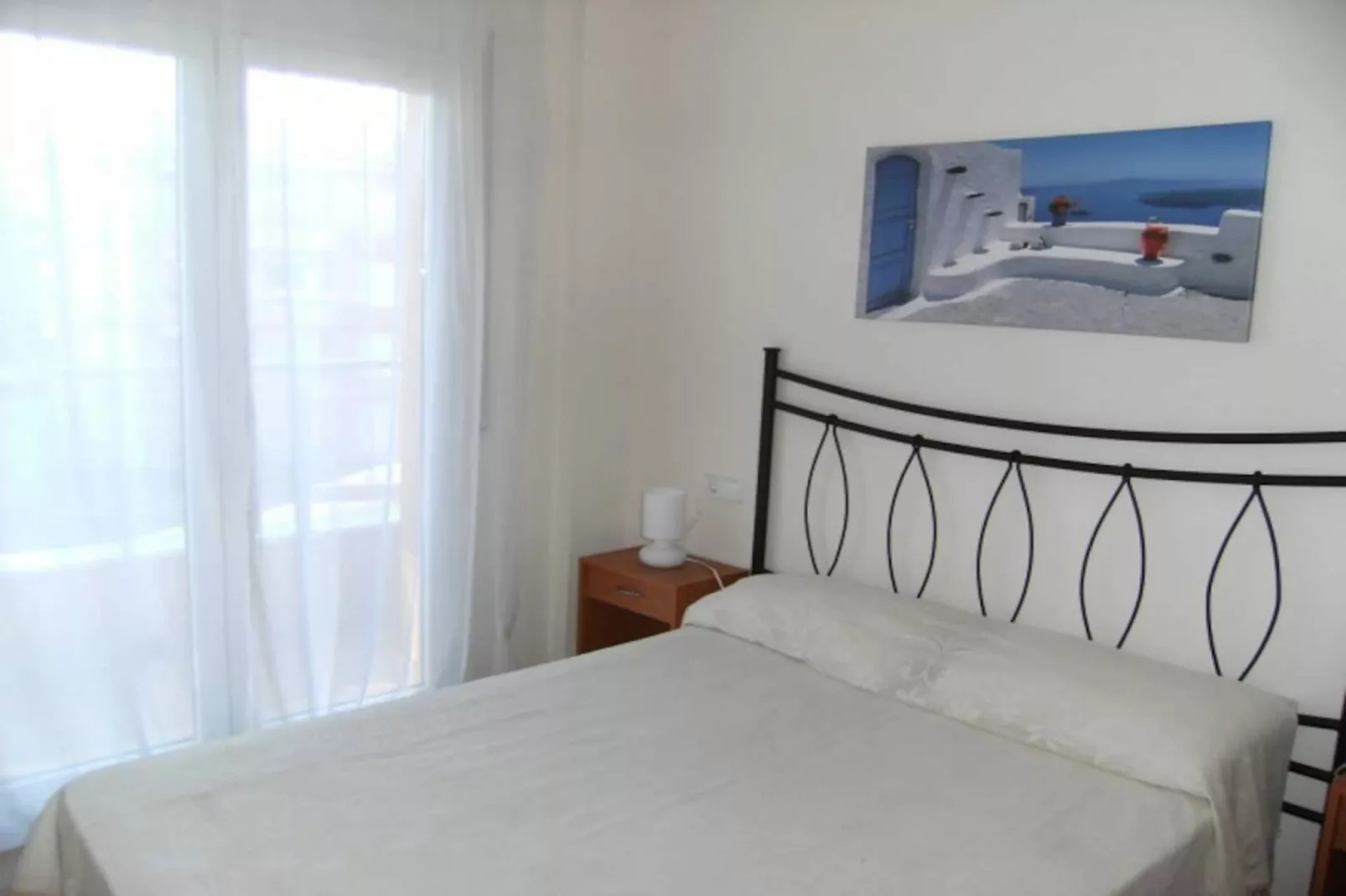 ATHENEA I 2-4-Bedroom