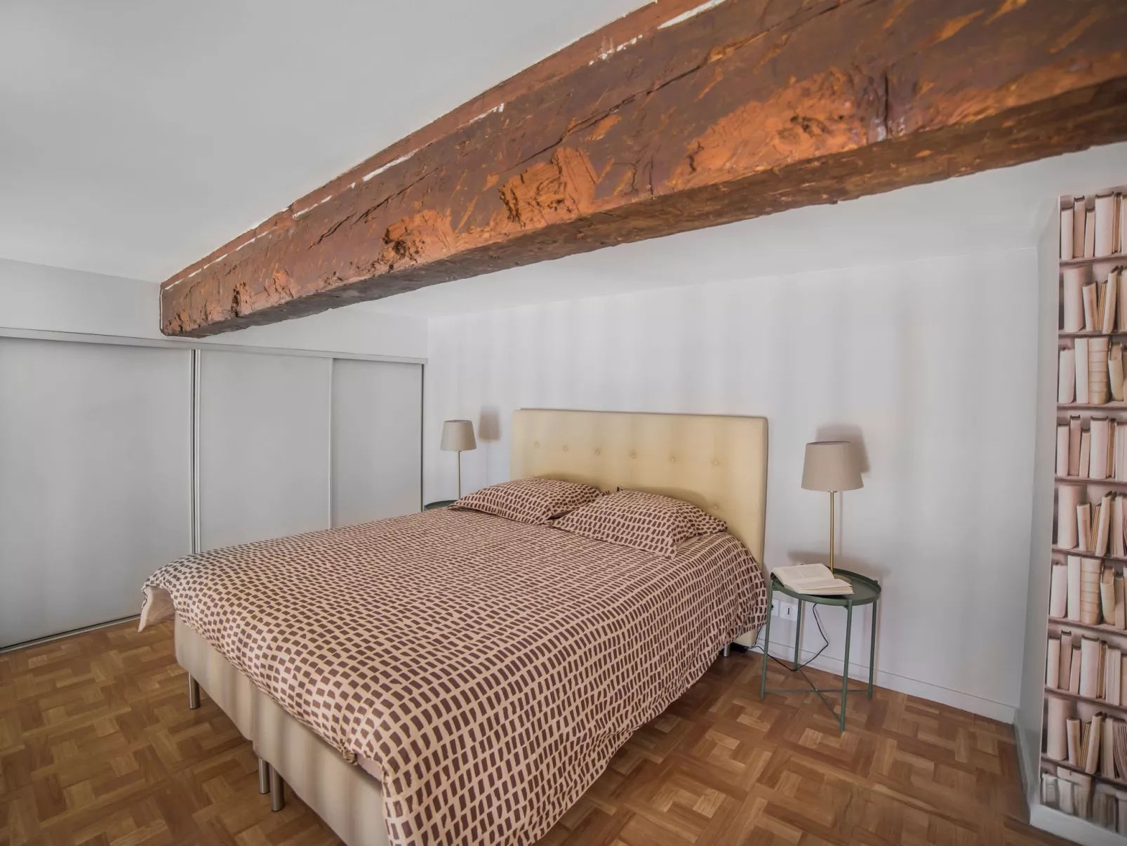 Studio Republique-Inside
