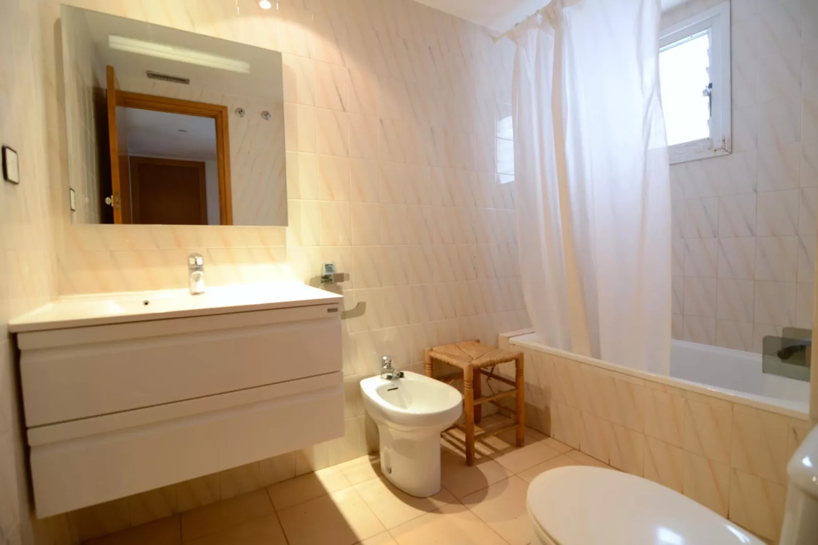 ALBATROS 1 3.2-Bathroom