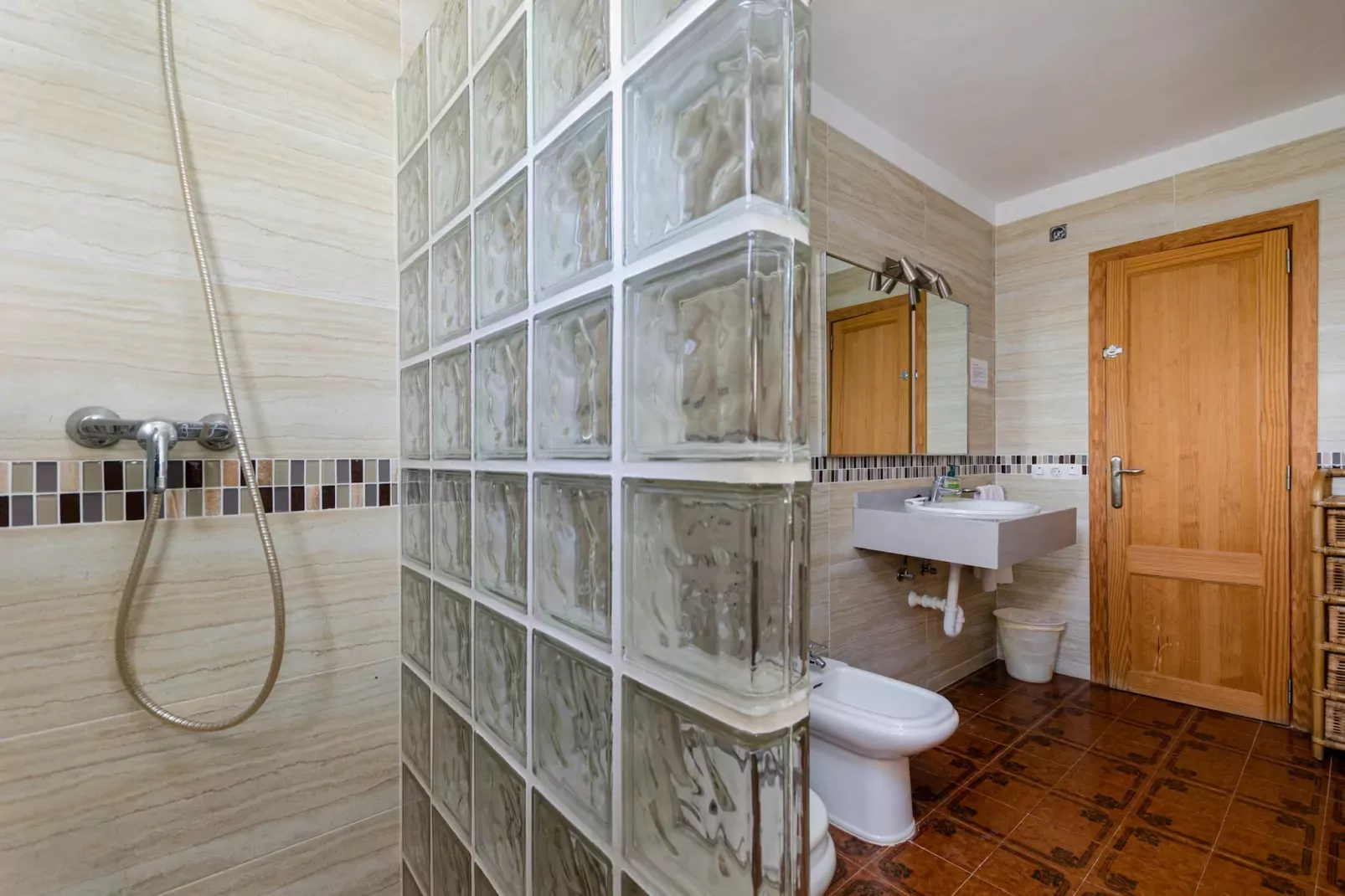YourHouse Ca Na Teulera-Badezimmer