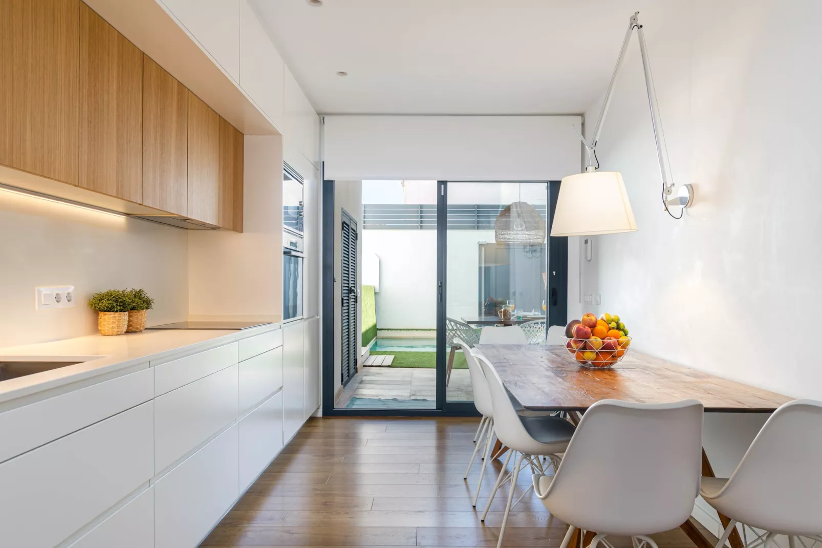 YourHouse Els Nins-Kitchen