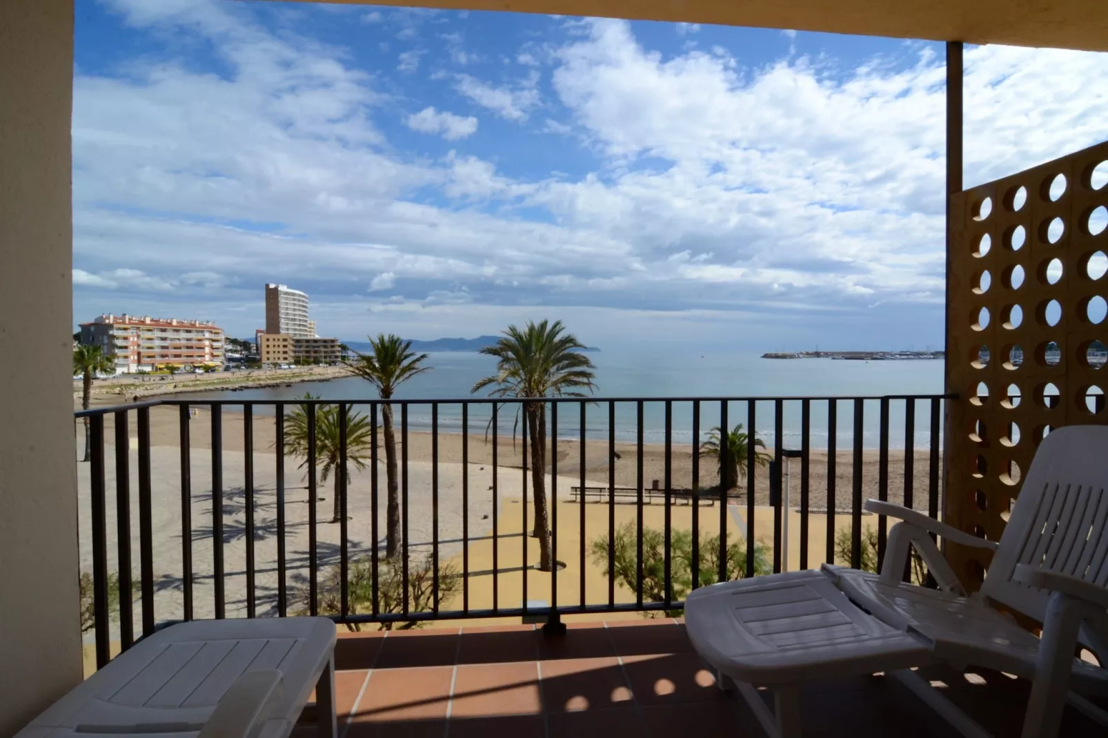 RIELLS PLATJA-Terrace