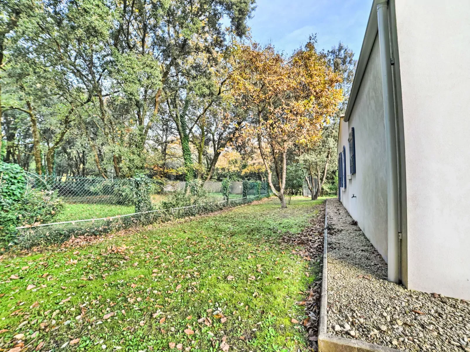 La Bigorne-Outside