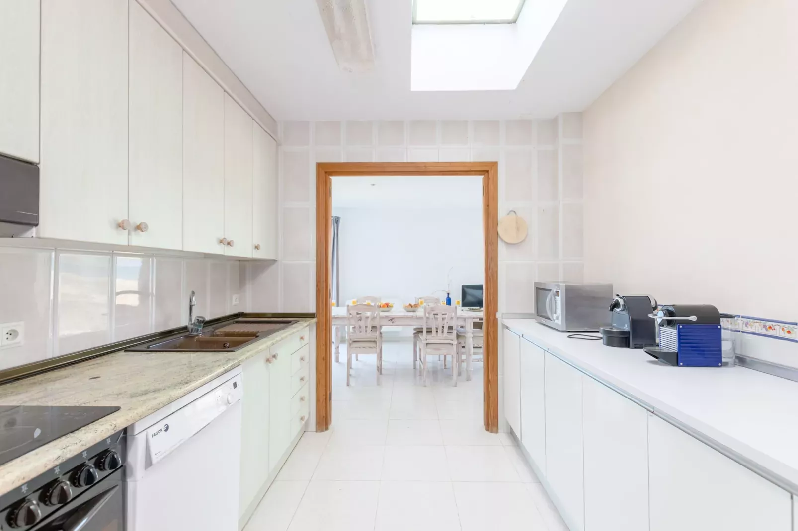 YourHouse Solmarina Son Serra-Cuisine
