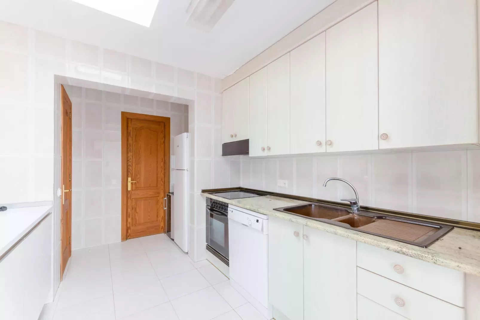 YourHouse Solmarina Son Serra-Cuisine