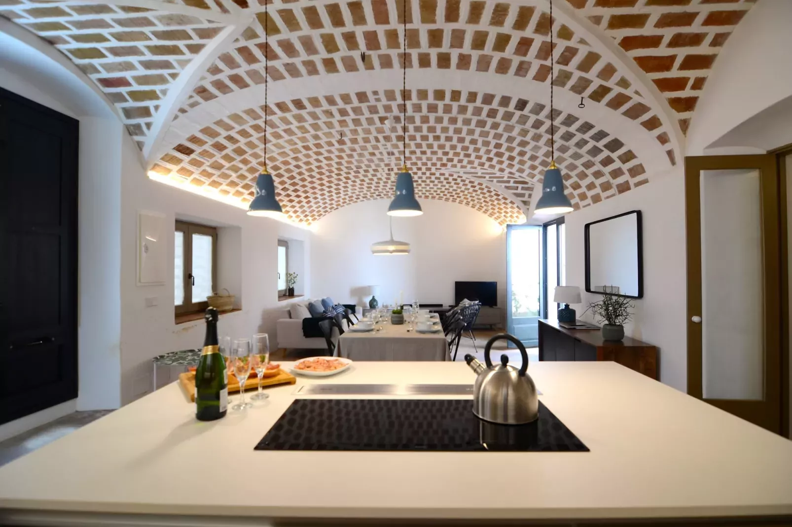CASA ROSA DEL PORT-Kitchen