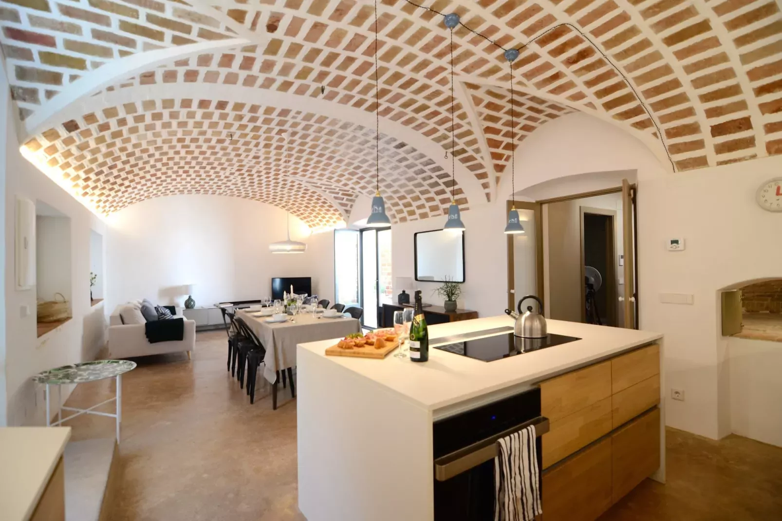 CASA ROSA DEL PORT-Kitchen