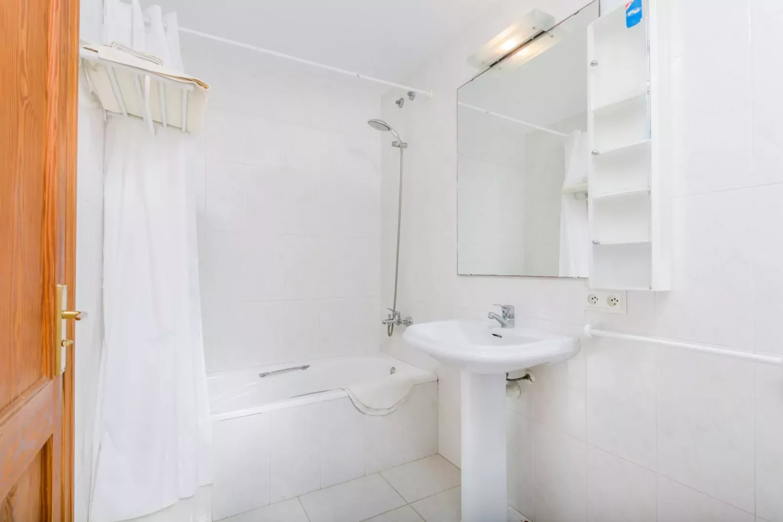 YourHouse Solmarina Son Serra-Salle de bain