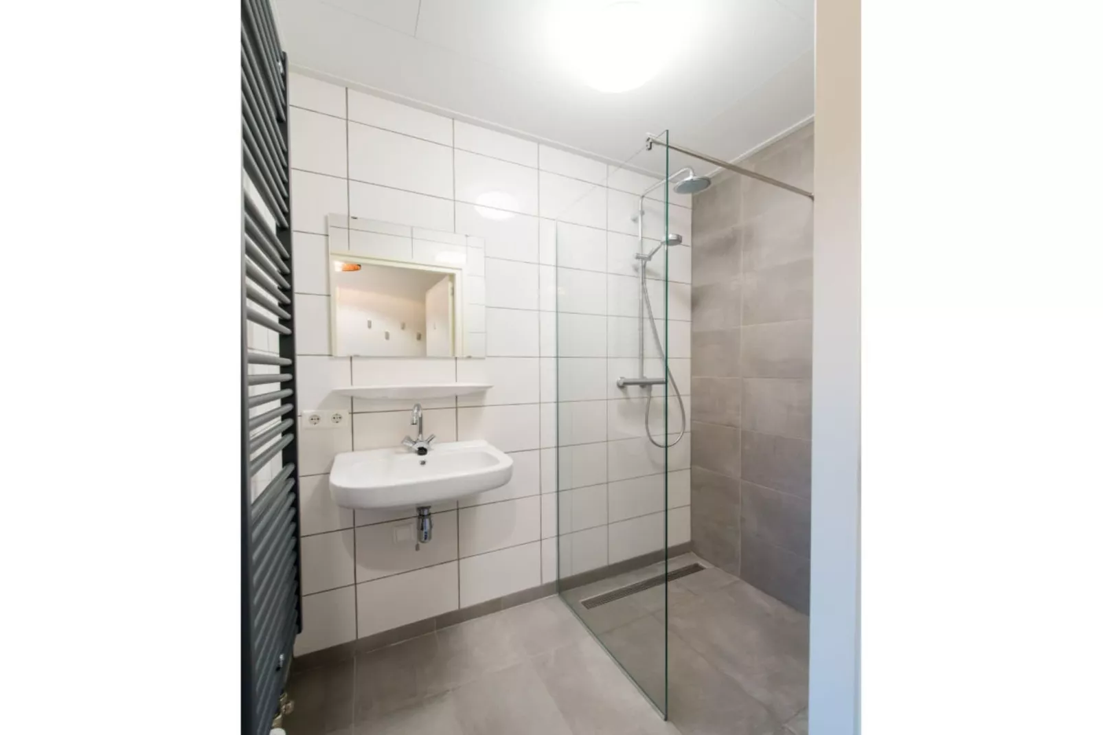 Zoutelandseweg 2 Biggekerke-Bathroom