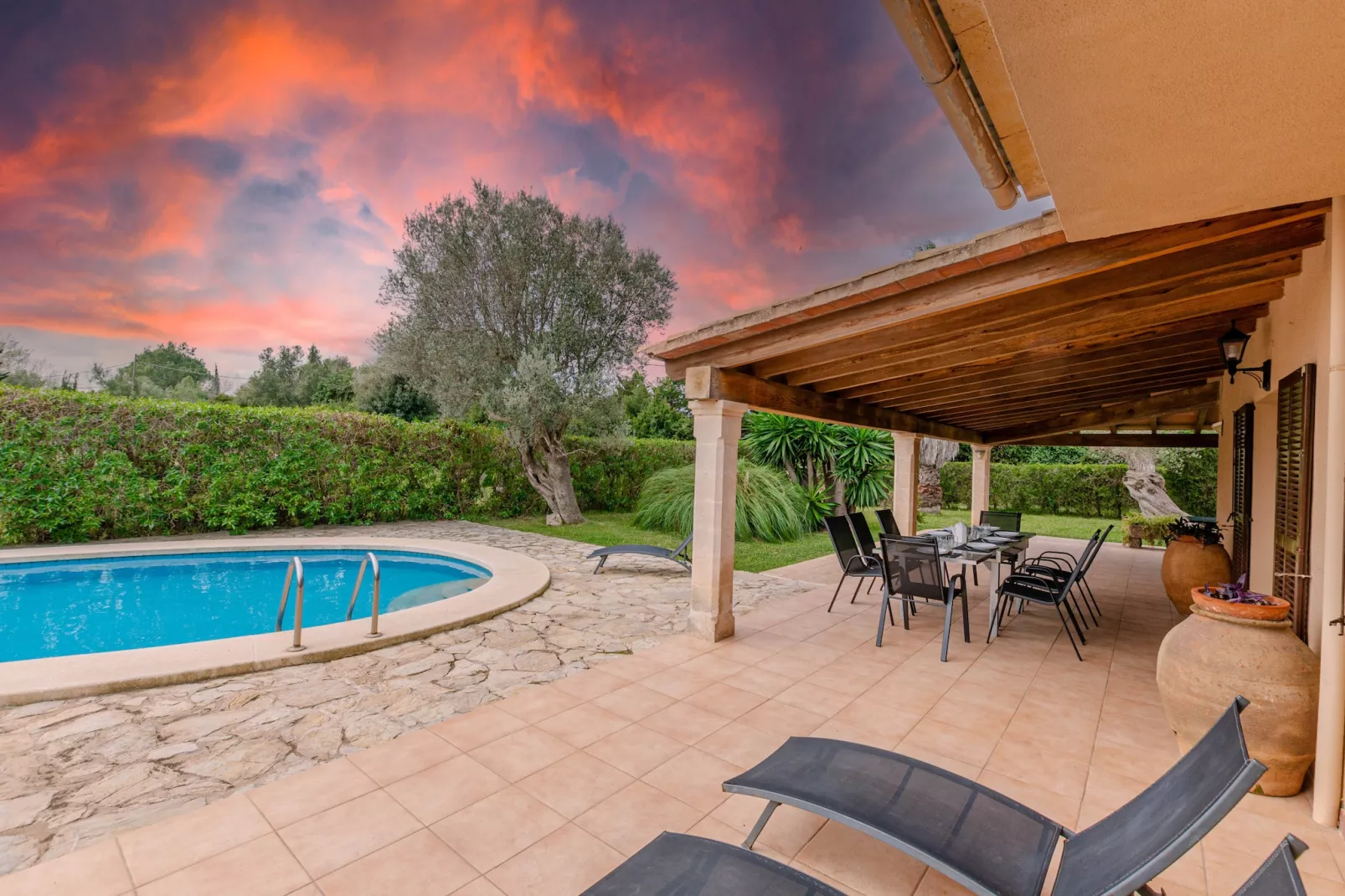 Finca en Pollença con piscina y barbacoa, Escandeu-Pool