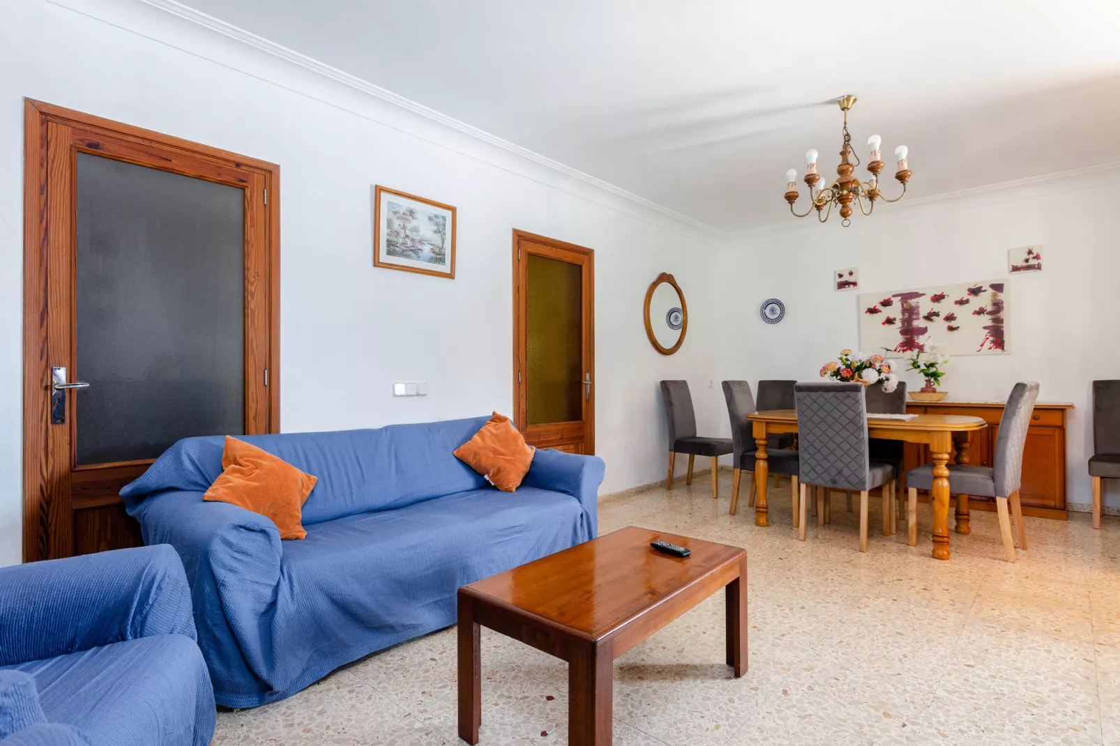 Finca en Pollença con piscina y barbacoa, Escandeu-Living room