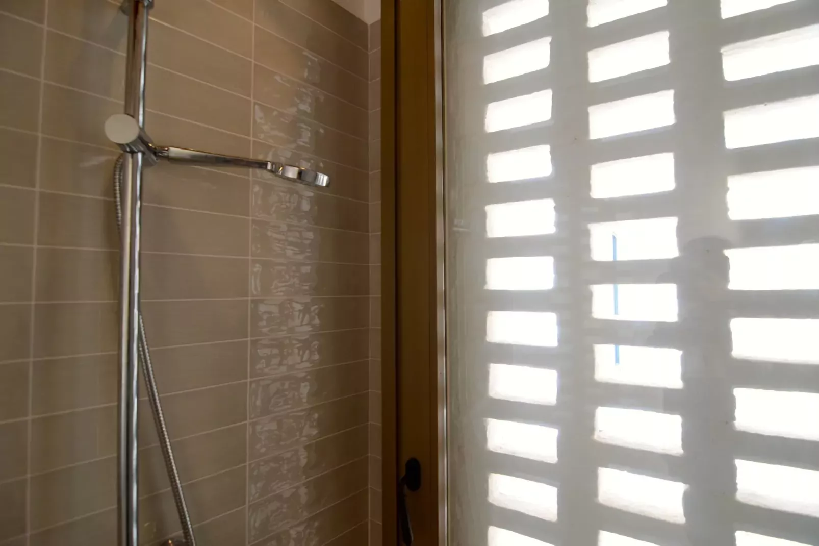 CASA ROSA DEL PORT-Bathroom