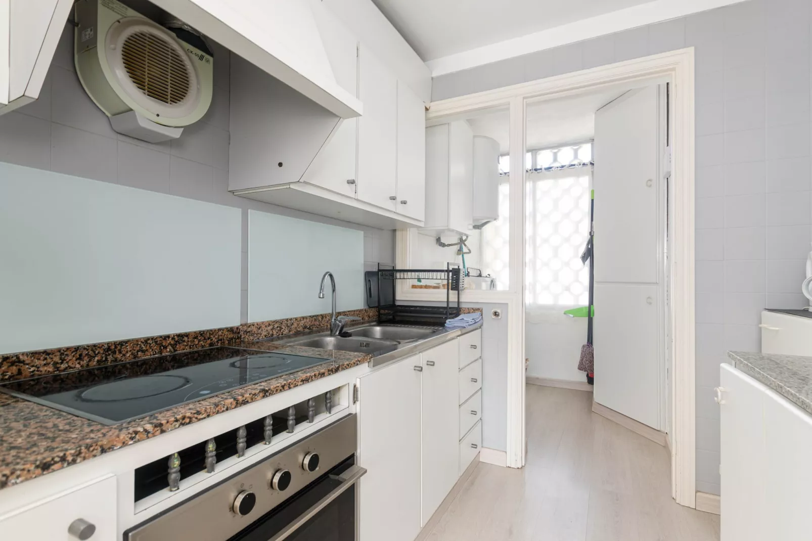 YourHouse Llimonera-Kitchen