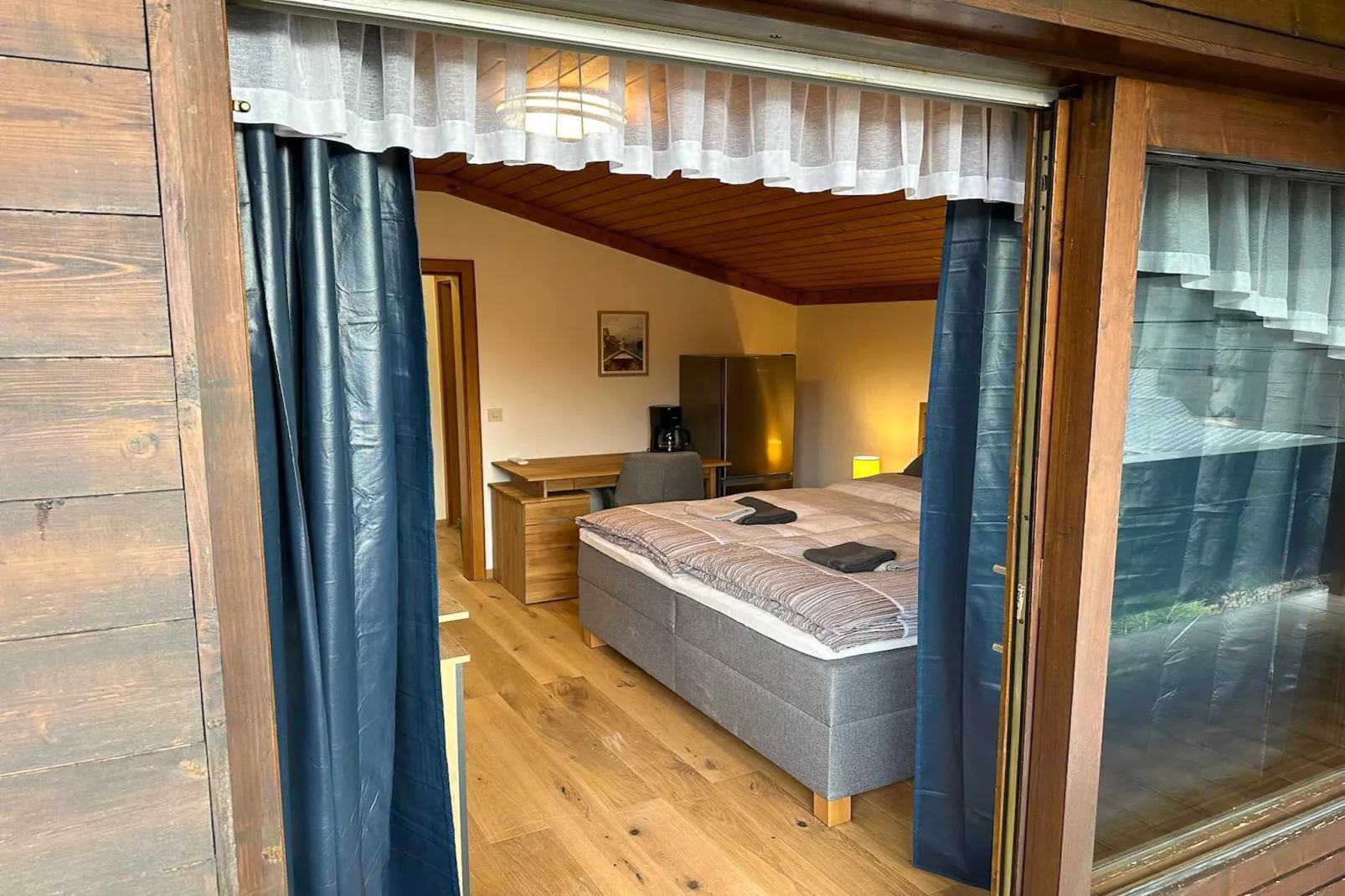 Doppelzimmer 3 - TONY in Saalfelden-Pinzgau-Terrace balcony