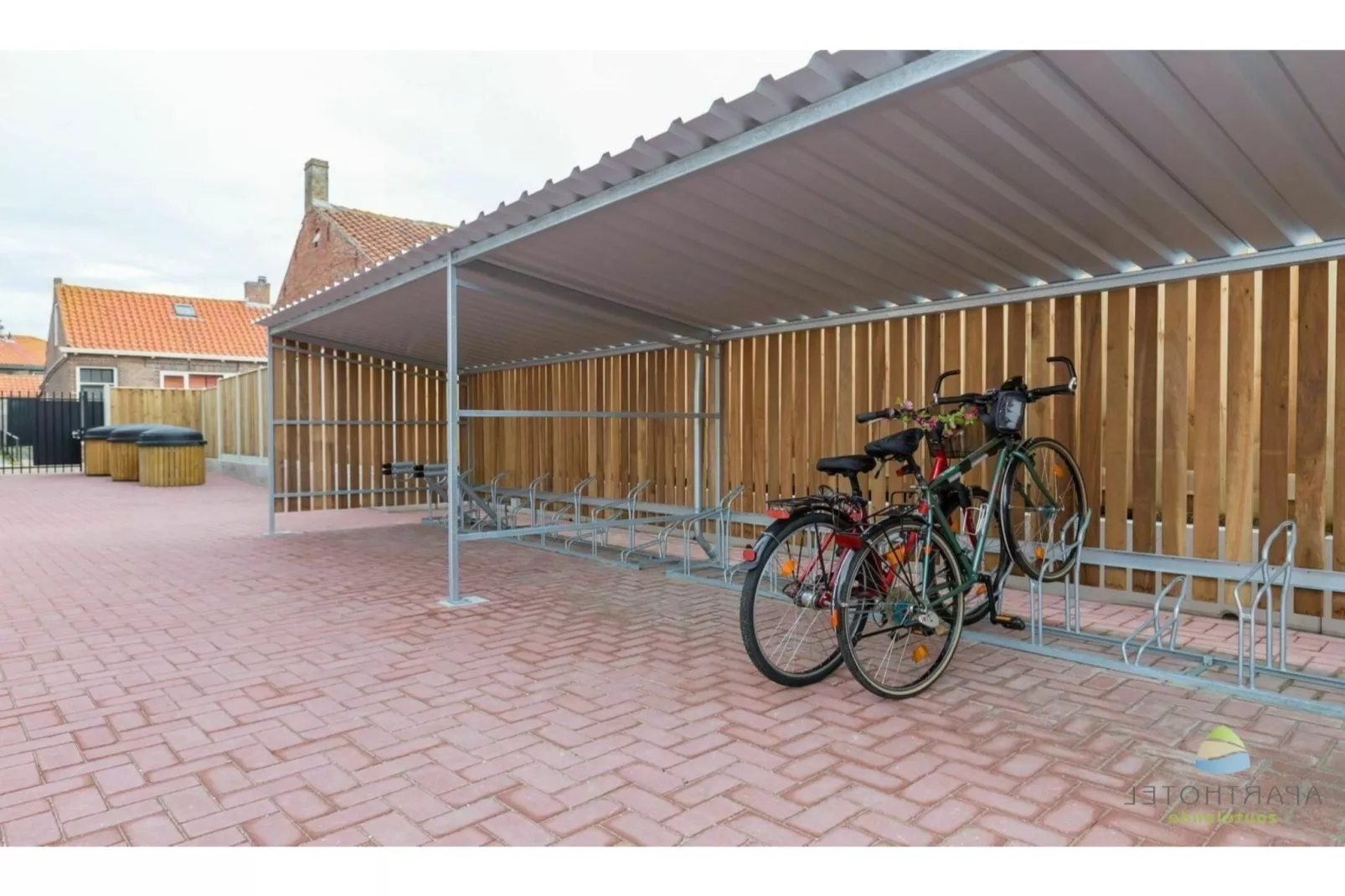 Aparthotel Zoutelande - Luxe 3-persoons appartement-Flur