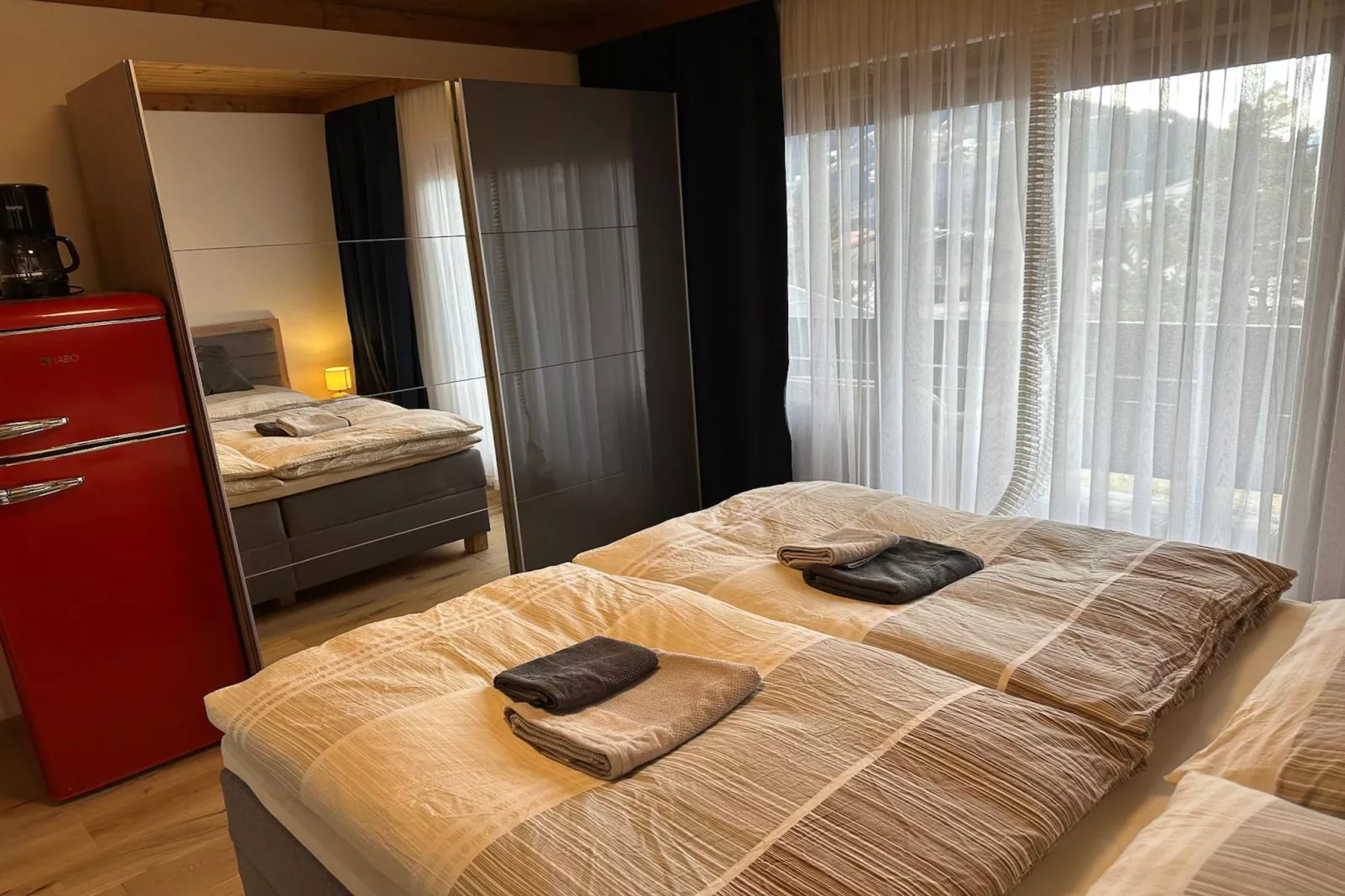 Doppelzimmer 4 - NAOMI in Saalfelden-Pinzgau-Bedroom
