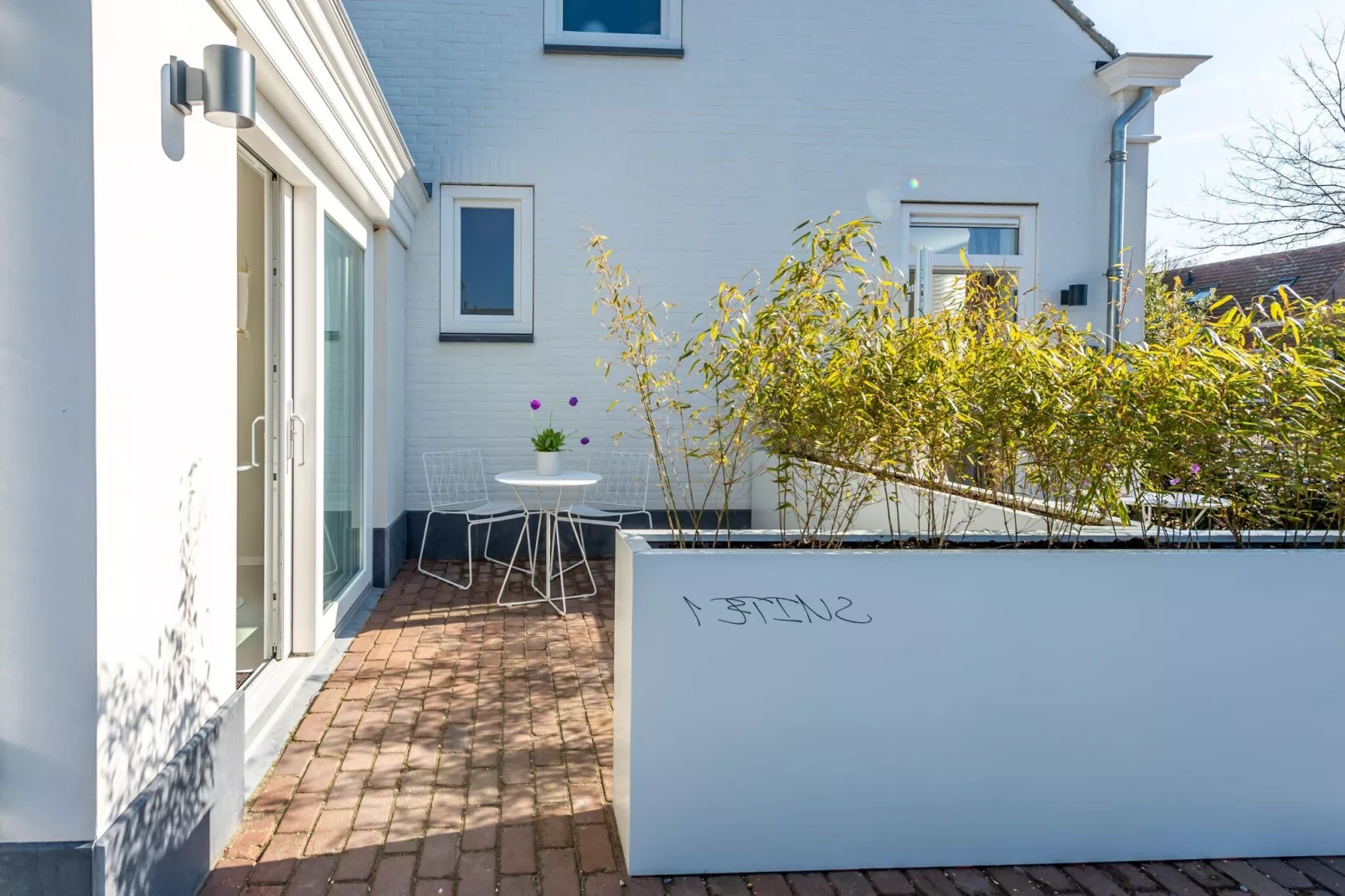Slow living Suite 1 Oostkapelle-Exterior summer