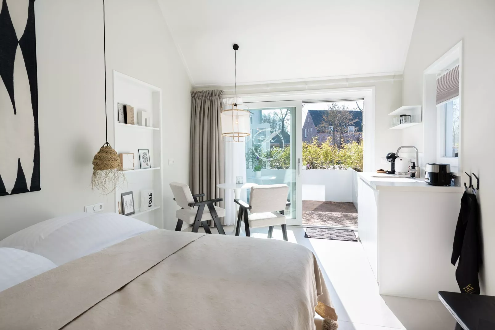 Slow living Suite 1 Oostkapelle-Bedroom