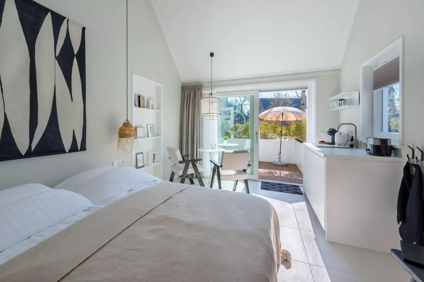 Slow living Suite 1 Oostkapelle-Bedroom