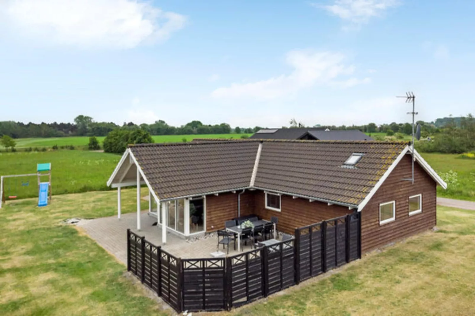 Vakantiepark Hellendoorn 3-Areas summer 1km