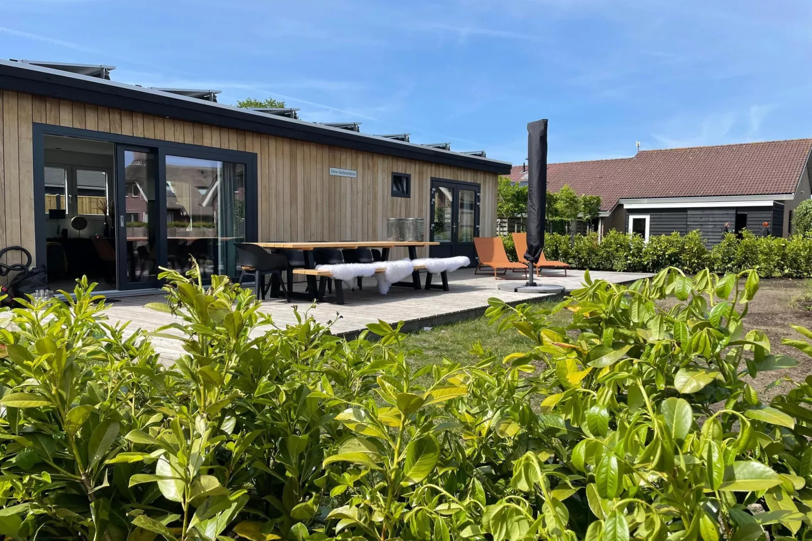 Recreatiepark Idskenhuizen 11-Außenbereich Sommer